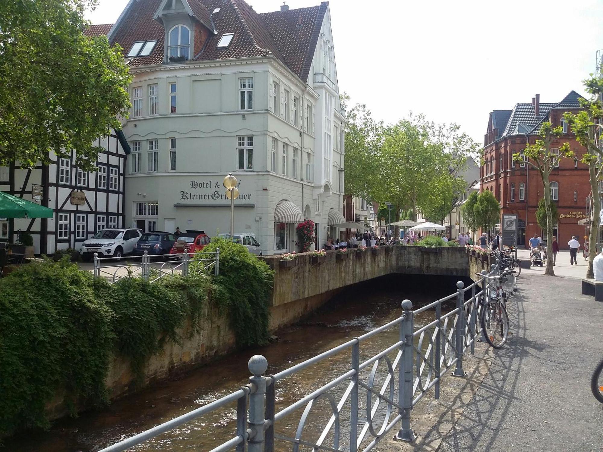 Hotel & Cafe Kleinergruenauer Bad Salzuflen Dış mekan fotoğraf