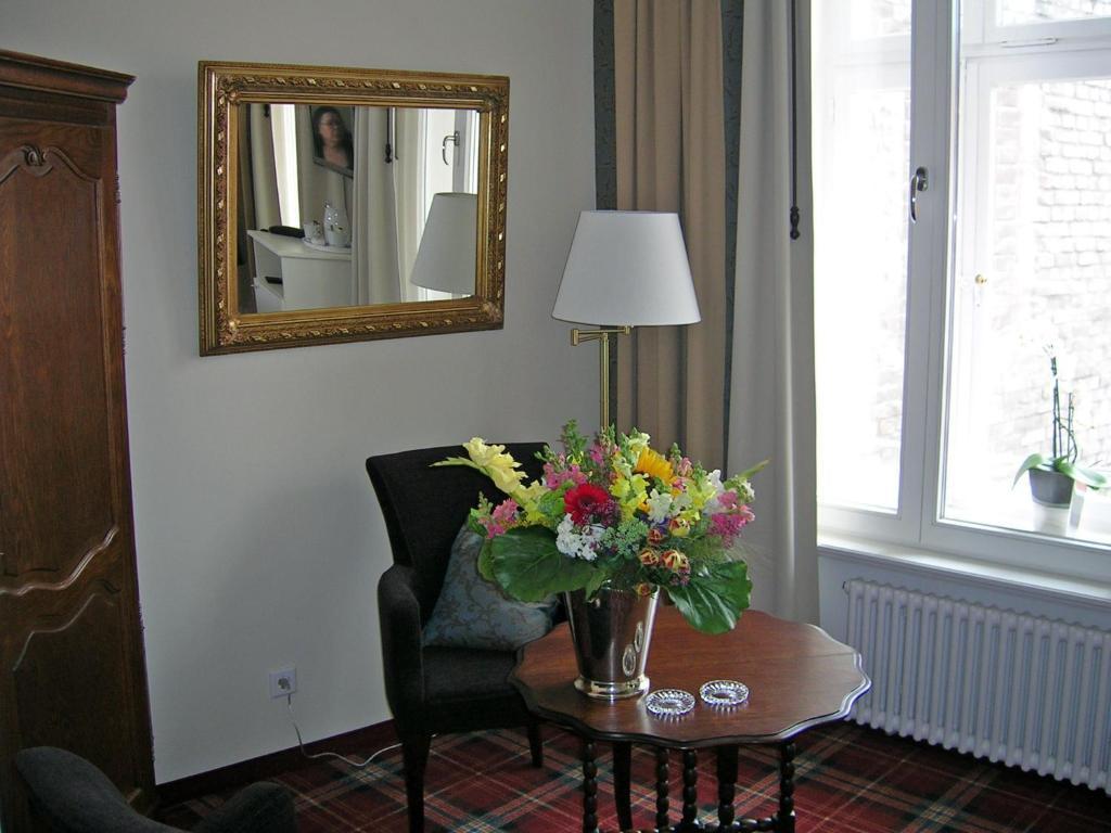 Hotel & Cafe Kleinergruenauer Bad Salzuflen Oda fotoğraf