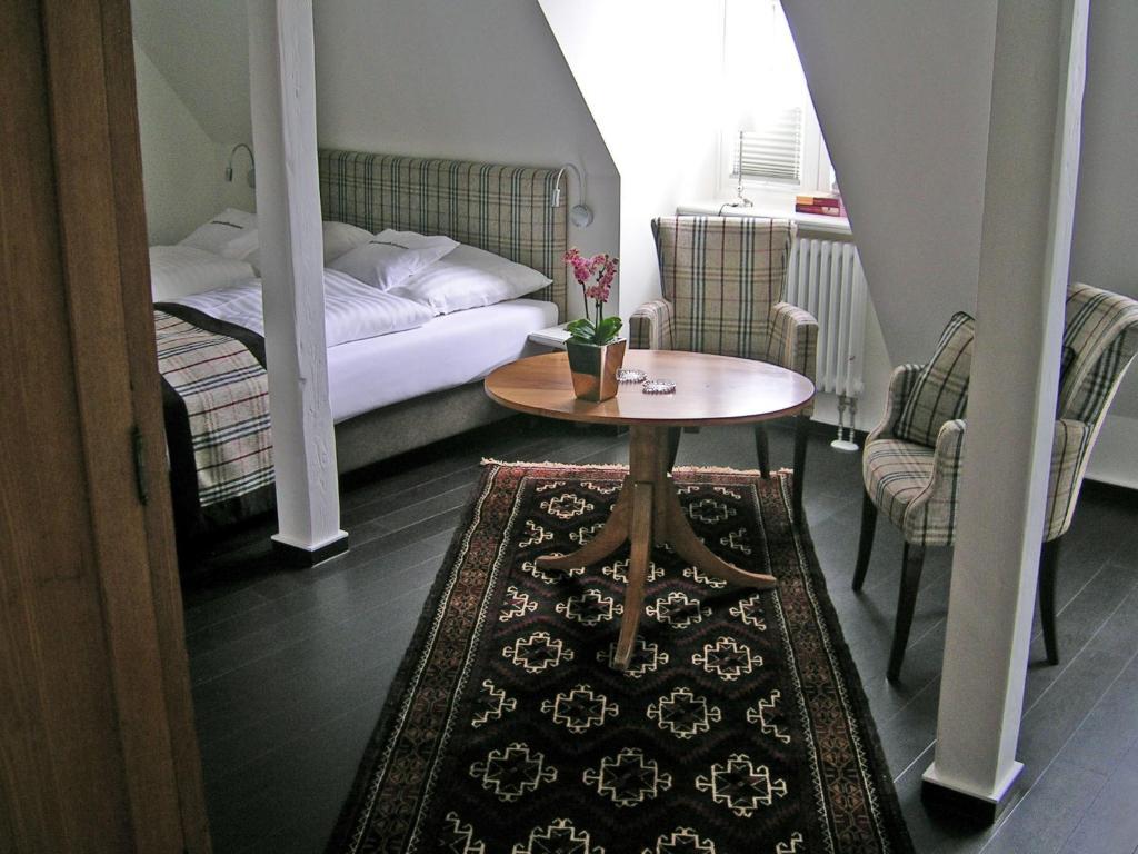 Hotel & Cafe Kleinergruenauer Bad Salzuflen Oda fotoğraf