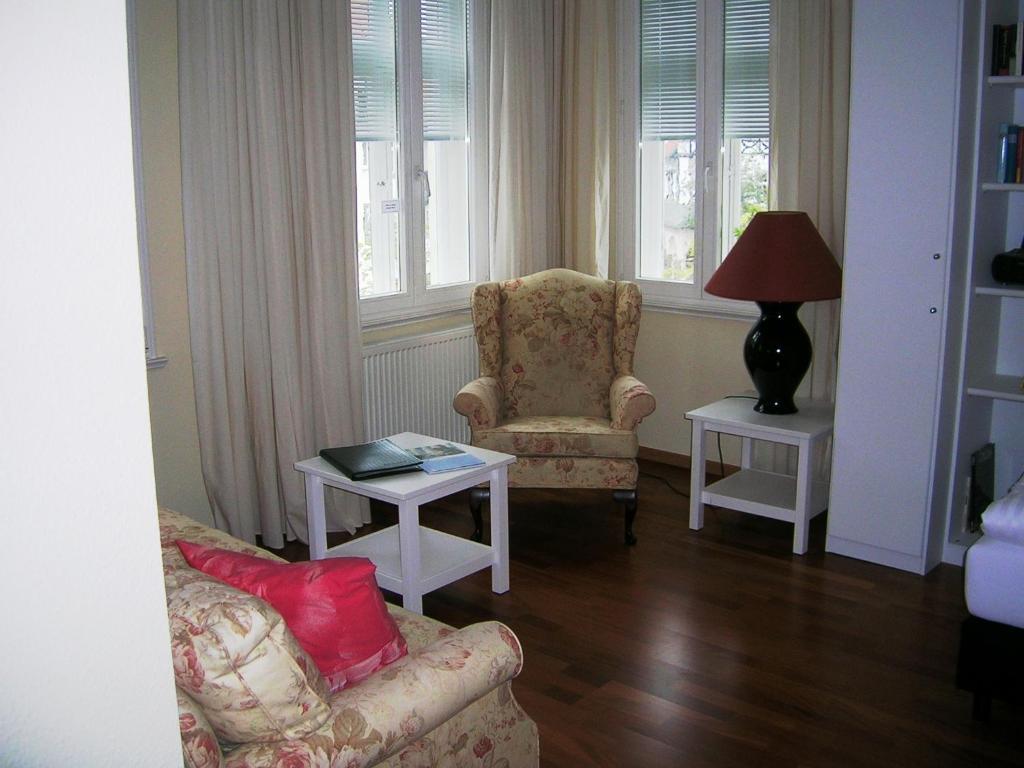 Hotel & Cafe Kleinergruenauer Bad Salzuflen Oda fotoğraf